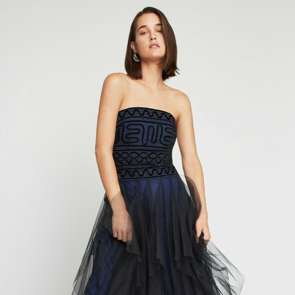 NWT $498 BCBG Maxazria Womens Sizes 0 & 4 Dress - Picture 1 of 5